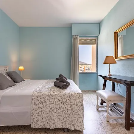 Aguila 900 Apartment *